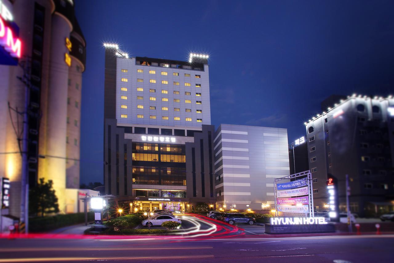 Hyunjin Tourist Hotel Тонхэ Экстерьер фото